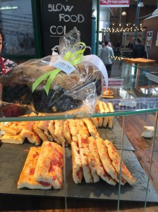 Sironi isst Italien.