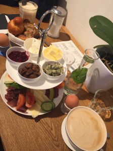 Frühstückshochgenuss.