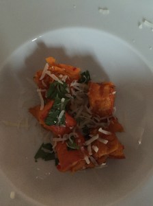 Kürbissalat (mit Limette, Chili und Koriander).