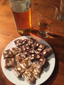 Panforte classico und fici mit Vin Santo und Zibibbo.