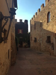 Ritter statt Polizia Municipale.